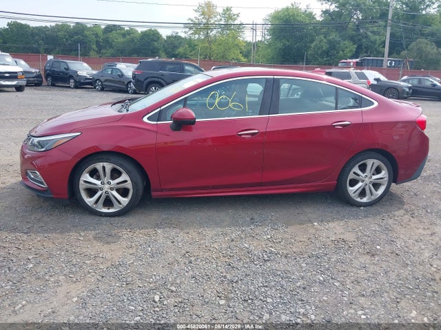 45820061 :رقم المزاد ، 1G1BF5SM2J7139505 vin ، 2018 Chevrolet Cruze Premier Auto مزاد بيع