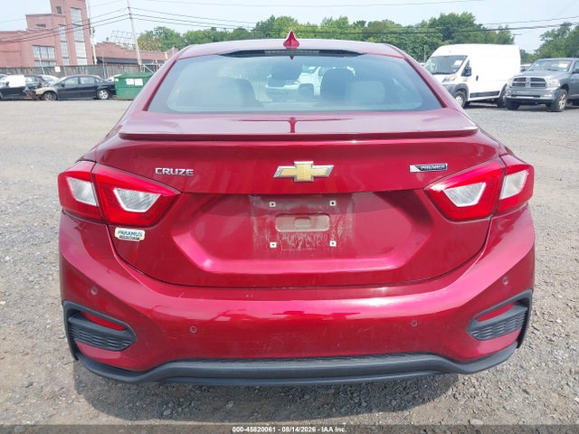 45820061 :رقم المزاد ، 1G1BF5SM2J7139505 vin ، 2018 Chevrolet Cruze Premier Auto مزاد بيع