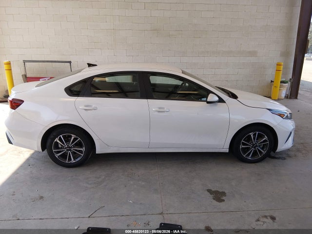 Aukcja sprzedaży 2023 Kia Forte Lxs, vin: 3KPF24AD3PE538951, numer aukcji: 45820123