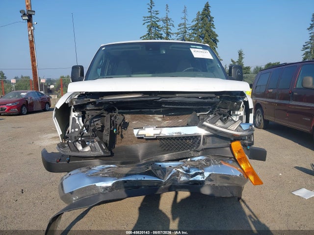 1GAZGPFP4S1257796 Chevrolet Express Passenger Rwd 3500 Extended Wheelbase Lt