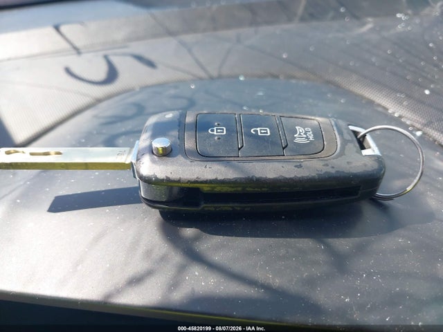 2021 Hyundai Venue Sel მანქანა იყიდება აუქციონზე, vin: KMHRC8A32MU073029, აუქციონის ნომერი: 45820199