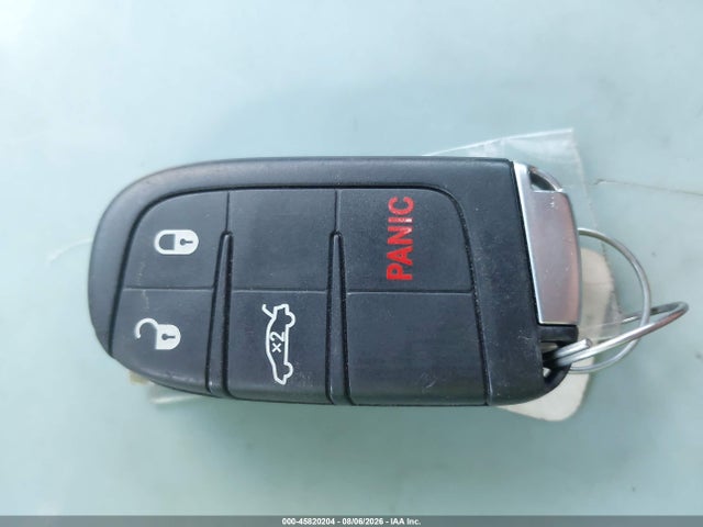 45820204 :رقم المزاد ، 2C3CDZBT1GH195615 vin ، 2016 Dodge Challenger R/t Plus مزاد بيع