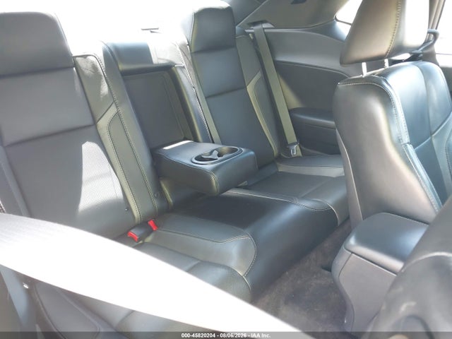 45820204 :رقم المزاد ، 2C3CDZBT1GH195615 vin ، 2016 Dodge Challenger R/t Plus مزاد بيع