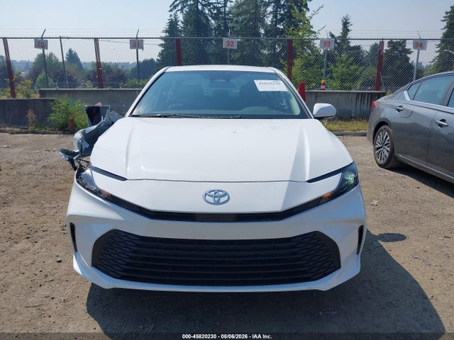 45820230 :رقم المزاد ، 4T1DAACK0SU142051 vin ، 2025 Toyota Camry Le مزاد بيع