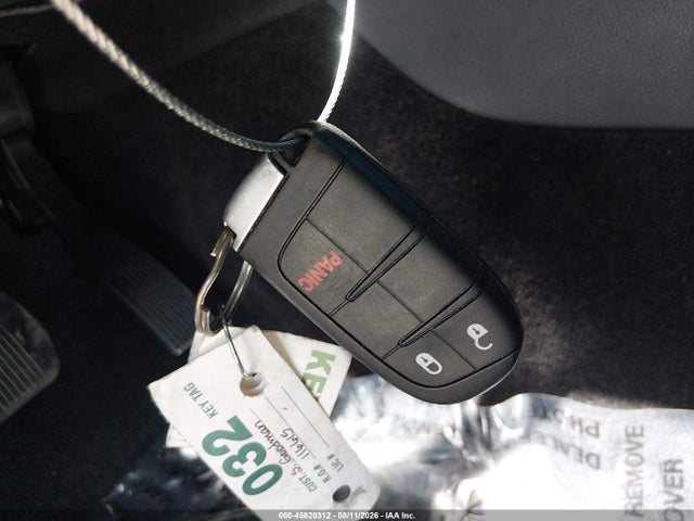 45820312 :رقم المزاد ، 1C4RJEAG8KC615328 vin ، 2019 Jeep Grand Cherokee Laredo E 4x2 مزاد بيع