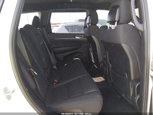 45820312 :رقم المزاد ، 1C4RJEAG8KC615328 vin ، 2019 Jeep Grand Cherokee Laredo E 4x2 مزاد بيع