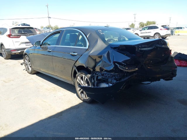 45820352 :رقم المزاد ، W1KZF8DB1MA891891 vin ، 2021 Mercedes-benz E 350 مزاد بيع