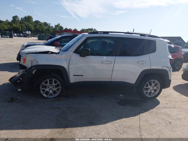 45820356 :رقم المزاد ، ZACNJDB11NPN49334 vin ، 2022 Jeep Renegade Latitude 4x4 مزاد بيع