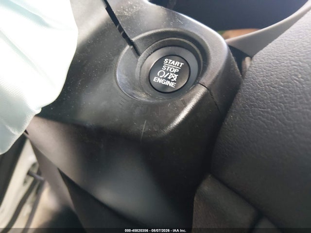 45820356 :رقم المزاد ، ZACNJDB11NPN49334 vin ، 2022 Jeep Renegade Latitude 4x4 مزاد بيع