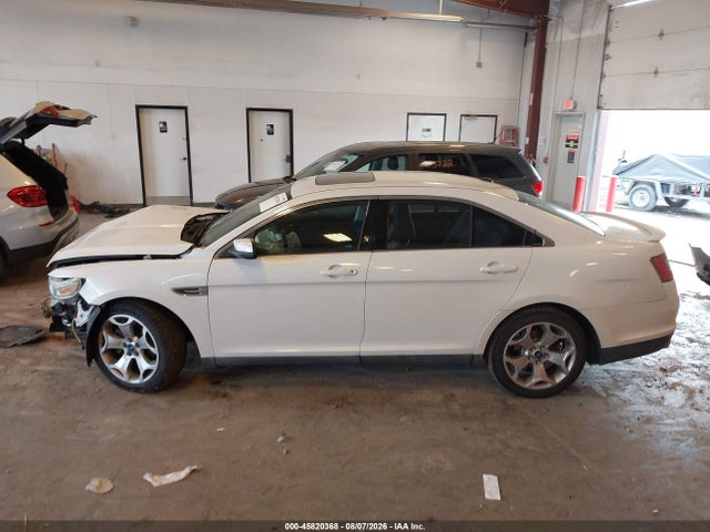 45820368 :رقم المزاد ، 1FAHP2KT5BG182957 vin ، 2011 Ford Taurus Sho مزاد بيع