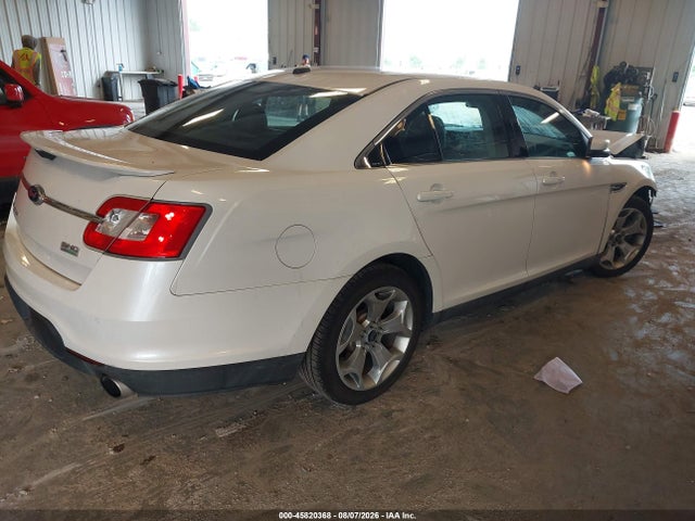 45820368 :رقم المزاد ، 1FAHP2KT5BG182957 vin ، 2011 Ford Taurus Sho مزاد بيع