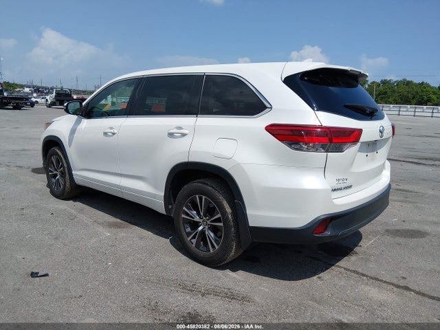 Toyota Highlander Le Plus 2017 5TDZZRFH5HS199022 Image 3