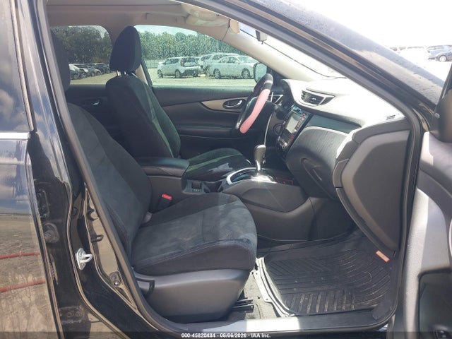 45820484 :رقم المزاد ، 5N1AT2MT8GC823176 vin ، 2016 Nissan Rogue Sv مزاد بيع
