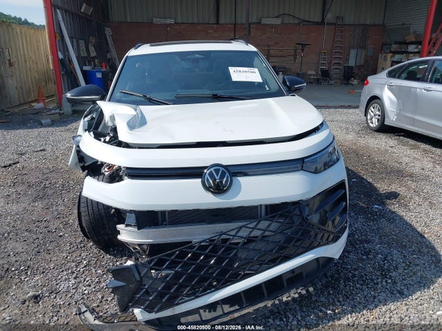 Aukcja sprzedaży 2025 Volkswagen Tiguan 2.0t Se R-line Black, vin: 3VVHR7RM3SM059682, numer aukcji: 45820500