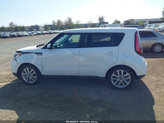 KIA SOUL + 2018 KNDJP3A57J7566175 Image 14