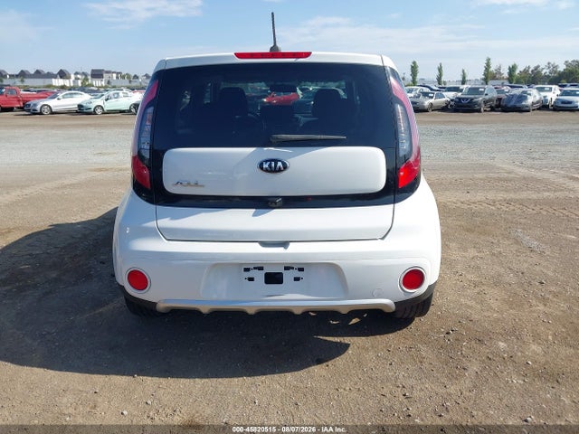 KIA SOUL + 2018 KNDJP3A57J7566175 Image 16