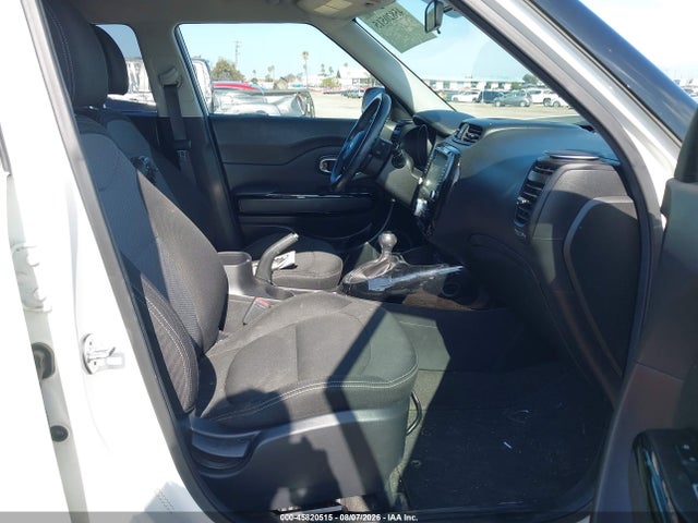 KIA SOUL + 2018 KNDJP3A57J7566175 Image 5