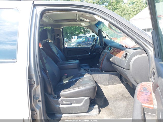 Продаж на аукціоні авто 2007 Chevrolet Suburban Lt, vin: 1GNFK16367J249961, номер лоту: 45820528