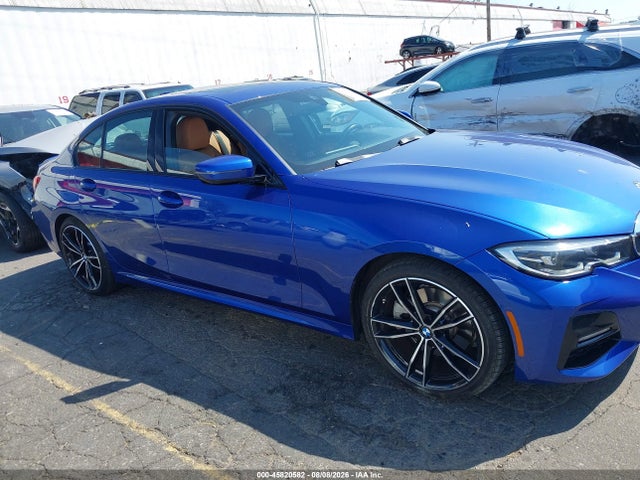 45820582 :رقم المزاد ، 3MW5R7J01N8C35505 vin ، 2022 Bmw 330i Xdrive مزاد بيع