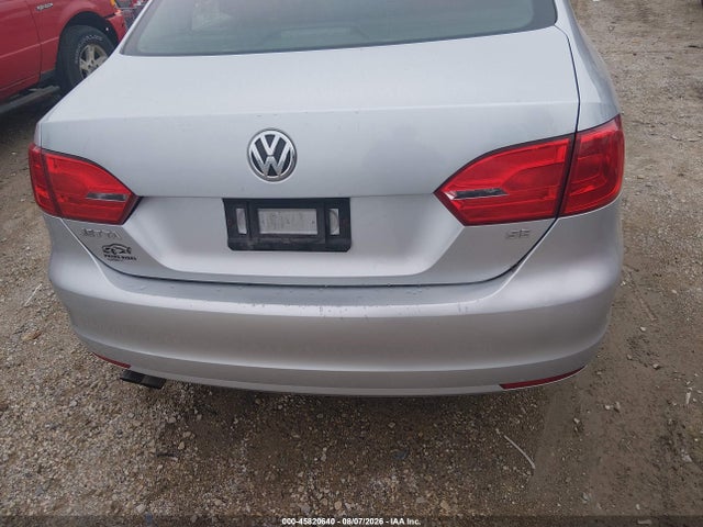 45820640 :رقم المزاد ، 3VWD17AJ9EM310115 vin ، 2014 Volkswagen Jetta 1.8t Se مزاد بيع