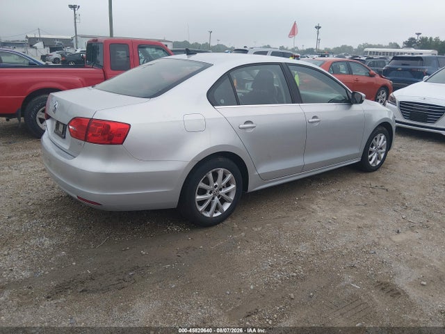 45820640 :رقم المزاد ، 3VWD17AJ9EM310115 vin ، 2014 Volkswagen Jetta 1.8t Se مزاد بيع