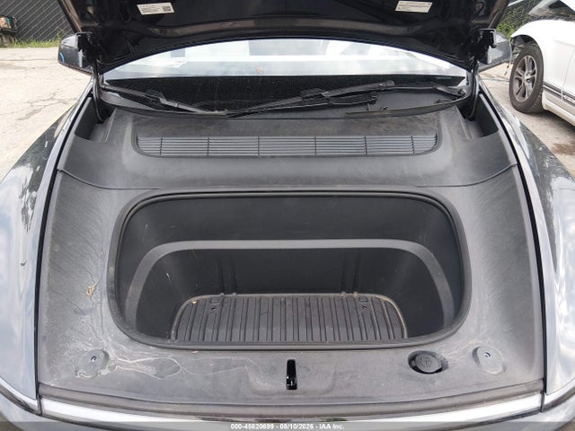Tesla Model Y 2026 7SAYGDEE5TF332972 Image 10