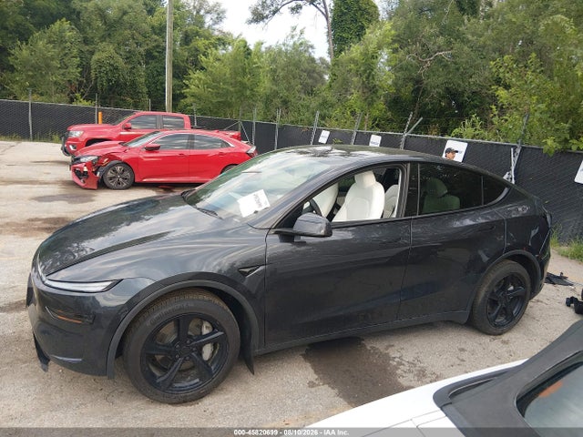 Tesla Model Y 2026 7SAYGDEE5TF332972 Image 14