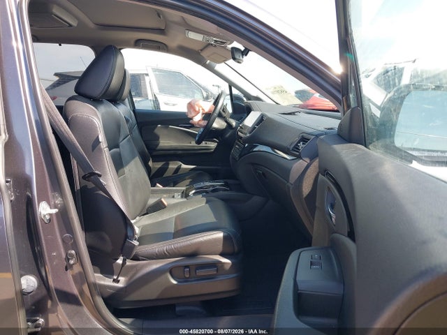 Продажа на аукционе авто 2019 Honda Pilot Touring, vin: 5FNYF5H63KB011909, номер лота: 45820700