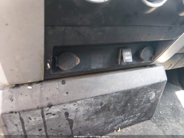 5TFRM5F11EX073711 Toyota Tundra Sr5 4.6l V8