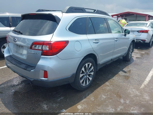 Subaru Outback 2.5i Limited 2015 4S4BSBLCXF3214503 Image 4