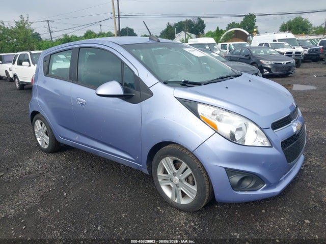 2015 Chevrolet Spark Ls Cvt მანქანა იყიდება აუქციონზე, vin: KL8CB6S91FC737262, აუქციონის ნომერი: 45820802