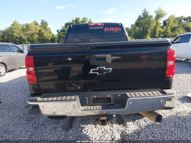 45820812 :رقم المزاد ، 1GC1KWEY5HF109837 vin ، 2017 Chevrolet Silverado 2500hd Ltz مزاد بيع
