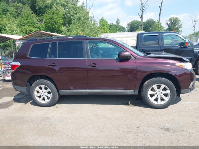 2012 Toyota Highlander Se მანქანა იყიდება აუქციონზე, vin: 5TDBK3EH7CS124920, აუქციონის ნომერი: 45820843