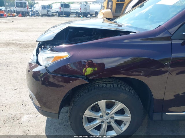 2012 Toyota Highlander Se მანქანა იყიდება აუქციონზე, vin: 5TDBK3EH7CS124920, აუქციონის ნომერი: 45820843