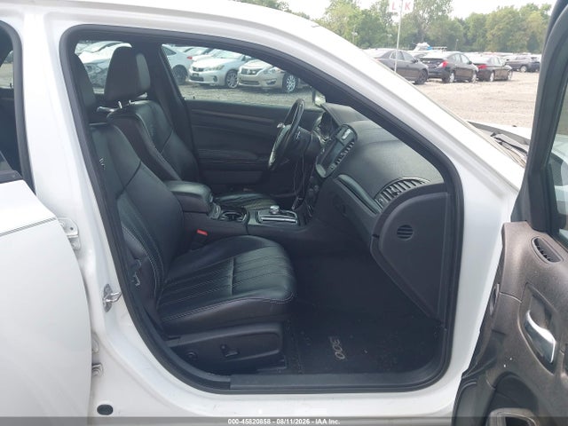 Aukcja sprzedaży 2015 Chrysler 300 300s, vin: 2C3CCABTXFH864435, numer aukcji: 45820858