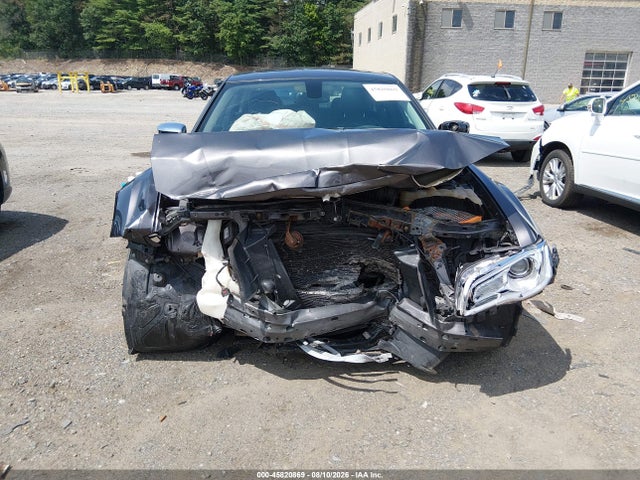 Продаж на аукціоні авто 2015 Chrysler 300c Awd, vin: 2C3CCAKG3FH749856, номер лоту: 45820869
