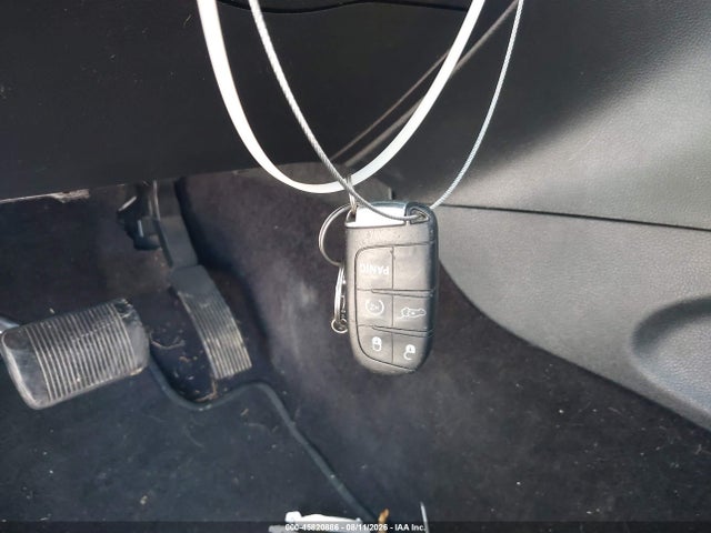 Продажа на аукционе авто 2018 Jeep Grand Cherokee Upland 4x4, vin: 1C4RJFAG8JC394043, номер лота: 45820886