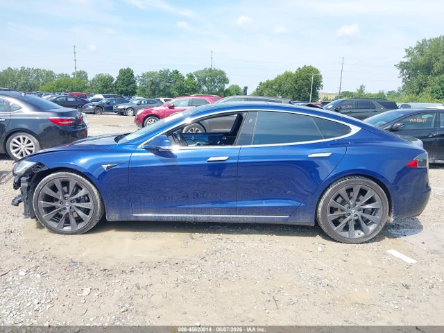 Продаж на аукціоні авто 2018 Tesla Model S 100d/75d/p100d, vin: 5YJSA1E2XJF290451, номер лоту: 45820914