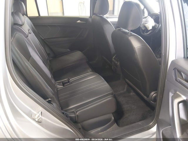 3VV8B7AXXRM059876 Volkswagen Tiguan 2.0t Se R-line Black