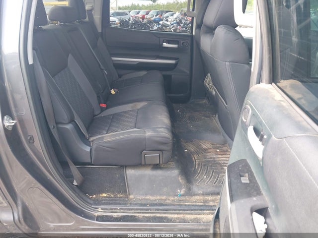 45820932 :رقم المزاد ، 5TFDY5F10HX608997 vin ، 2017 Toyota Tundra Sr5 5.7l V8 مزاد بيع