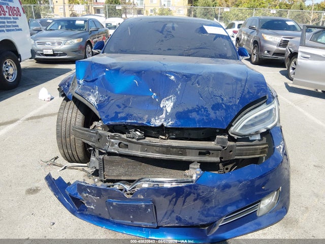 45820943 :رقم المزاد ، 5YJSA1E24HF187813 vin ، 2017 Tesla Model S 100d/60d/75d/90d/p100d مزاد بيع