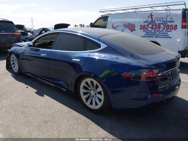 45820943 :رقم المزاد ، 5YJSA1E24HF187813 vin ، 2017 Tesla Model S 100d/60d/75d/90d/p100d مزاد بيع