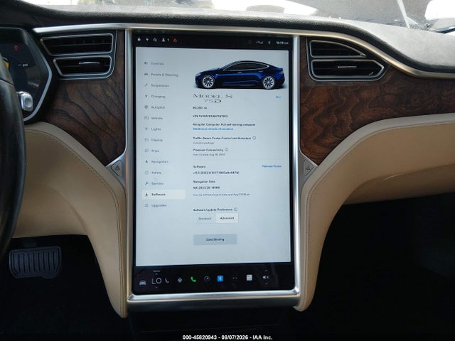 45820943 :رقم المزاد ، 5YJSA1E24HF187813 vin ، 2017 Tesla Model S 100d/60d/75d/90d/p100d مزاد بيع