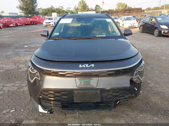 2024 Kia Niro Ev Wind მანქანა იყიდება აუქციონზე, vin: KNDCR3L15R5111815, აუქციონის ნომერი: 45820961