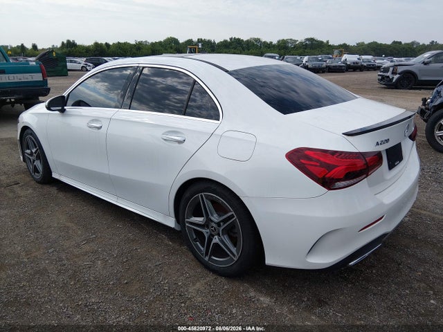 Продаж на аукціоні авто 2019 Mercedes-benz A 220, vin: WDD3G4EB5KW033009, номер лоту: 45820972