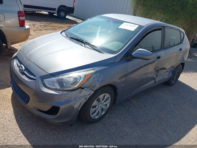 Hyundai ACCENT SE 2017 KMHCT5AE4HU324838 Image 2