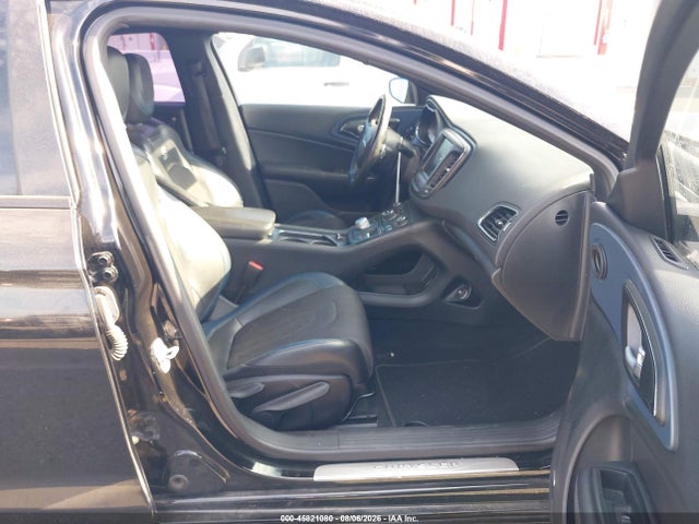 Chrysler 200 S 2015 1C3CCCBG4FN706341 Image 5