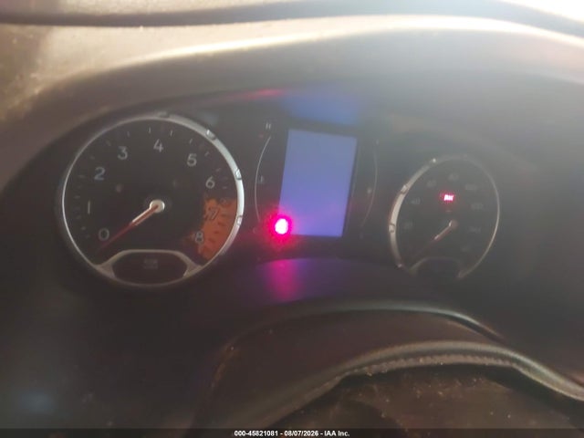 Продажа на аукционе авто 2015 Jeep Renegade Latitude, vin: ZACCJABT3FPB93836, номер лота: 45821081