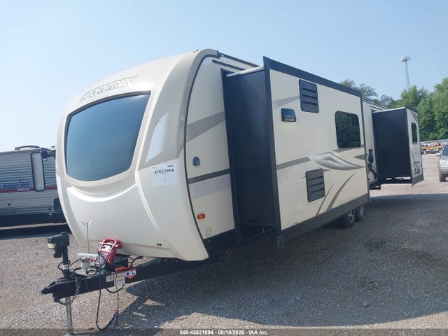 Venture Travel Trailer 2019 4EZT13322K8022996 Image 2