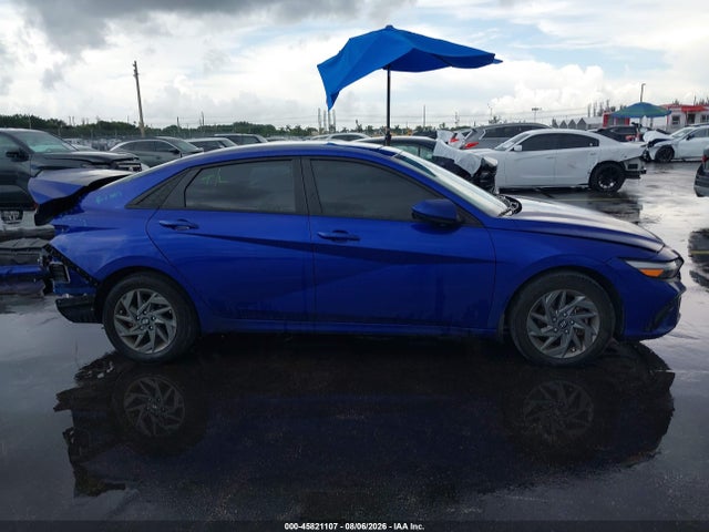 Продаж на аукціоні авто 2024 Hyundai Elantra Hybrid Blue, vin: KMHLM4DJ2RU100811, номер лоту: 45821107